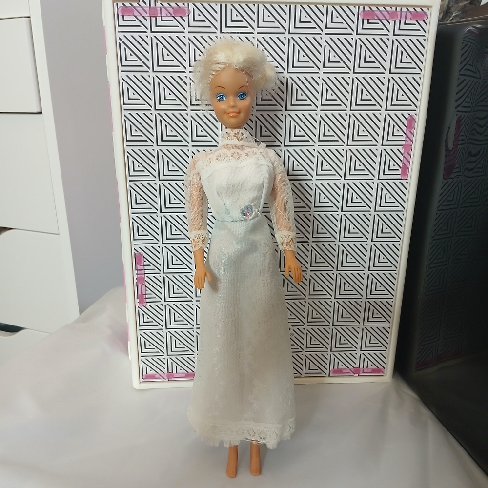 1987 Totsy Bride Wedding Barbie Clone Doll